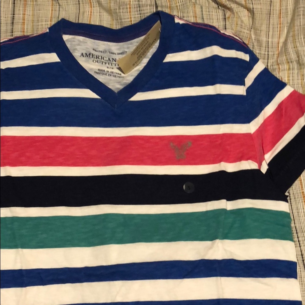 T shirt - Picture 2 of 2